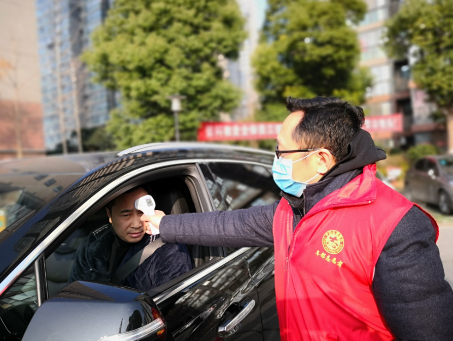 今天，我們繼續(xù)奮戰(zhàn)在“戰(zhàn)疫”一線(圖3)